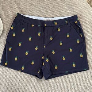 NWT Marc New York ladies shorts, size 6, navy with yellow pineapples